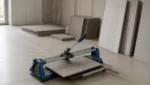 Wie Fliesenschneider die Fliesenverlegung im Innenausbau revolutionieren